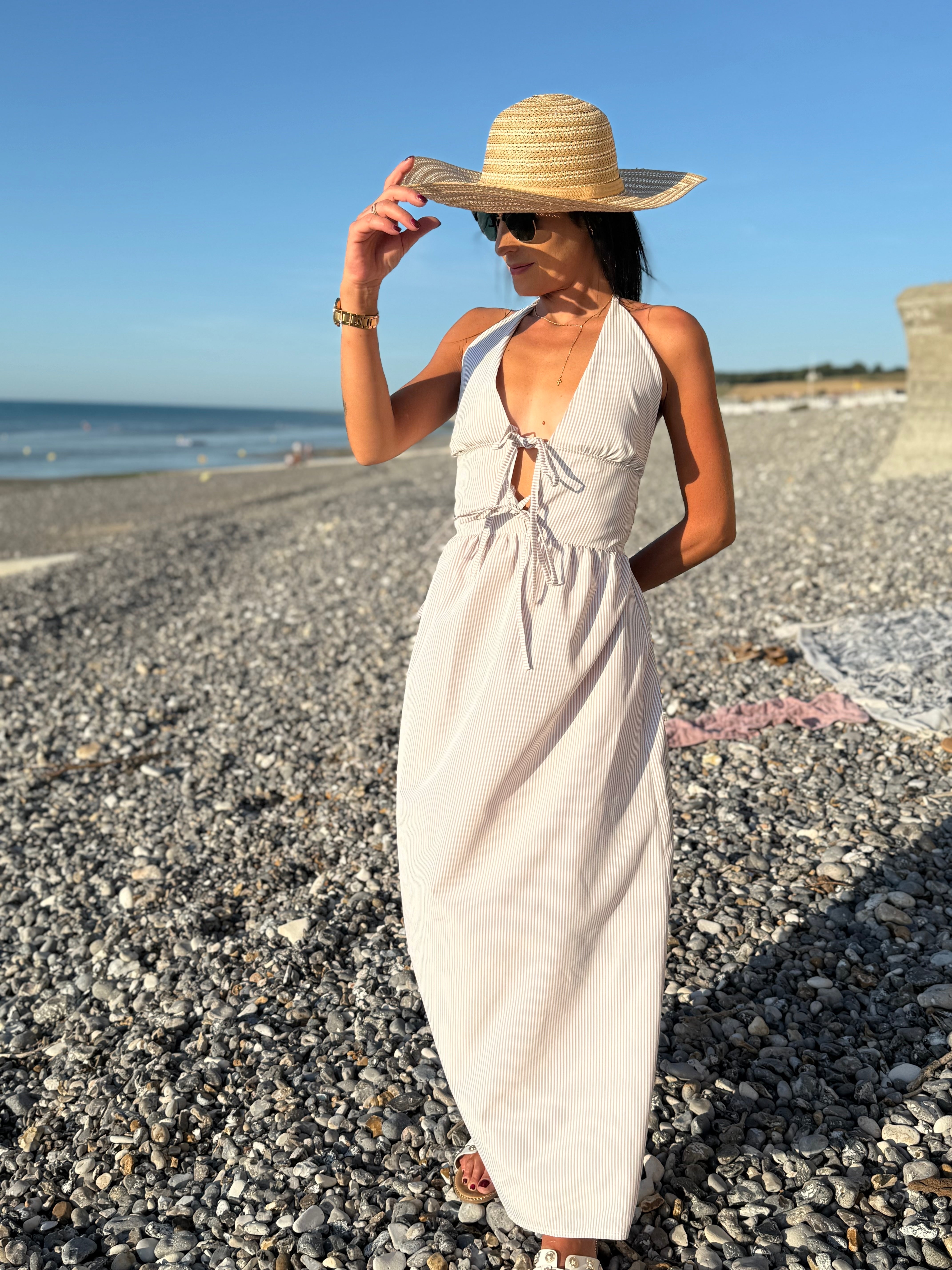 Robe dos nu -Alicia