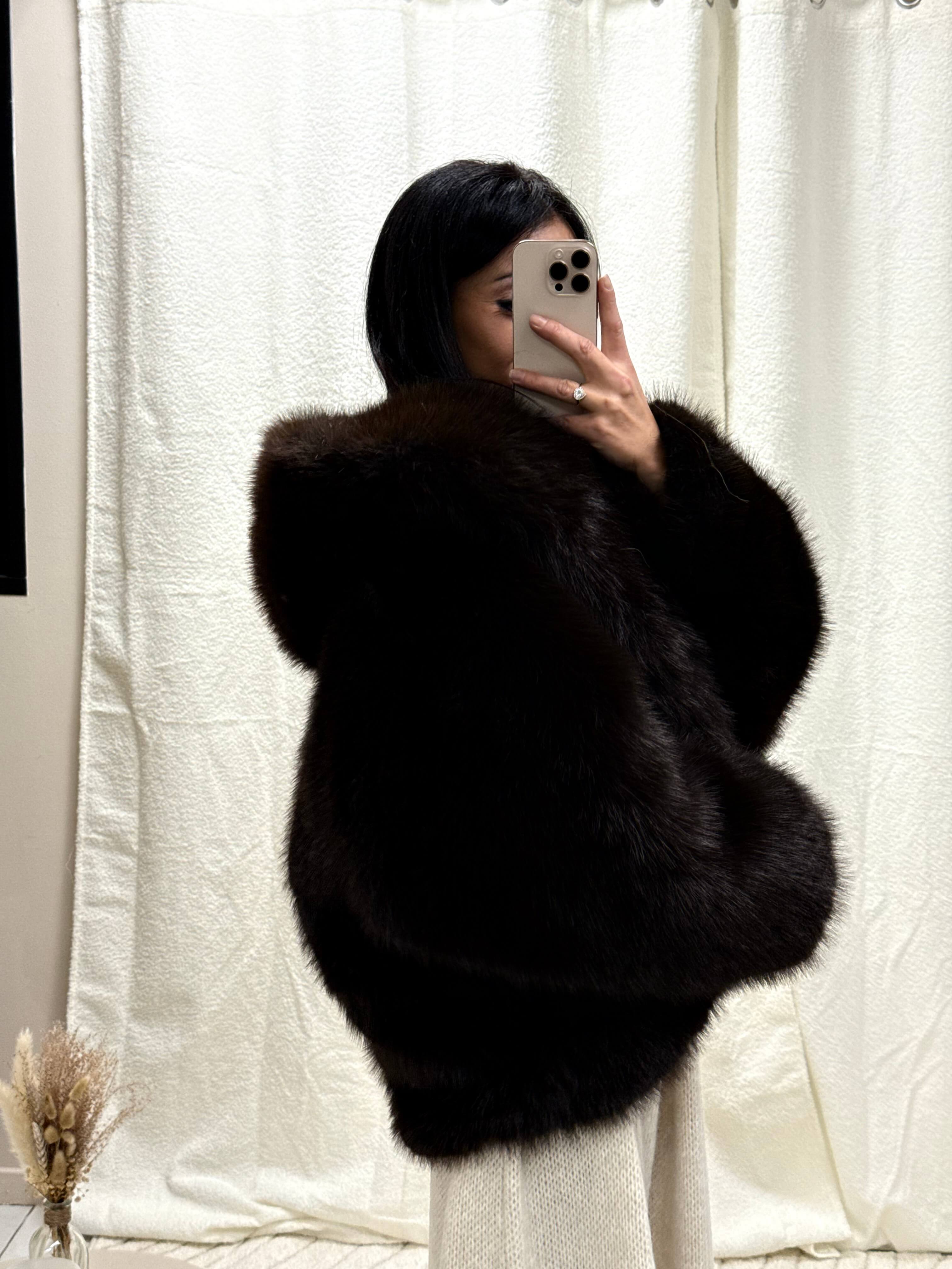 Veste fausse fourrure avec capuche