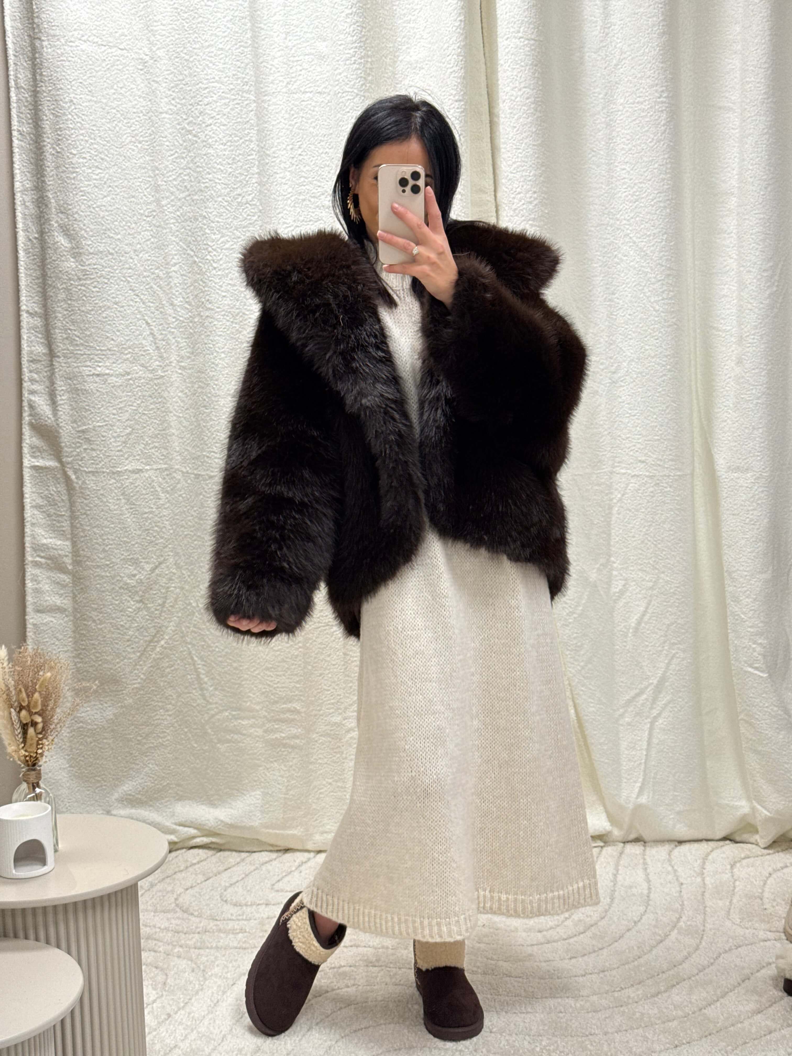 Veste fausse fourrure avec capuche