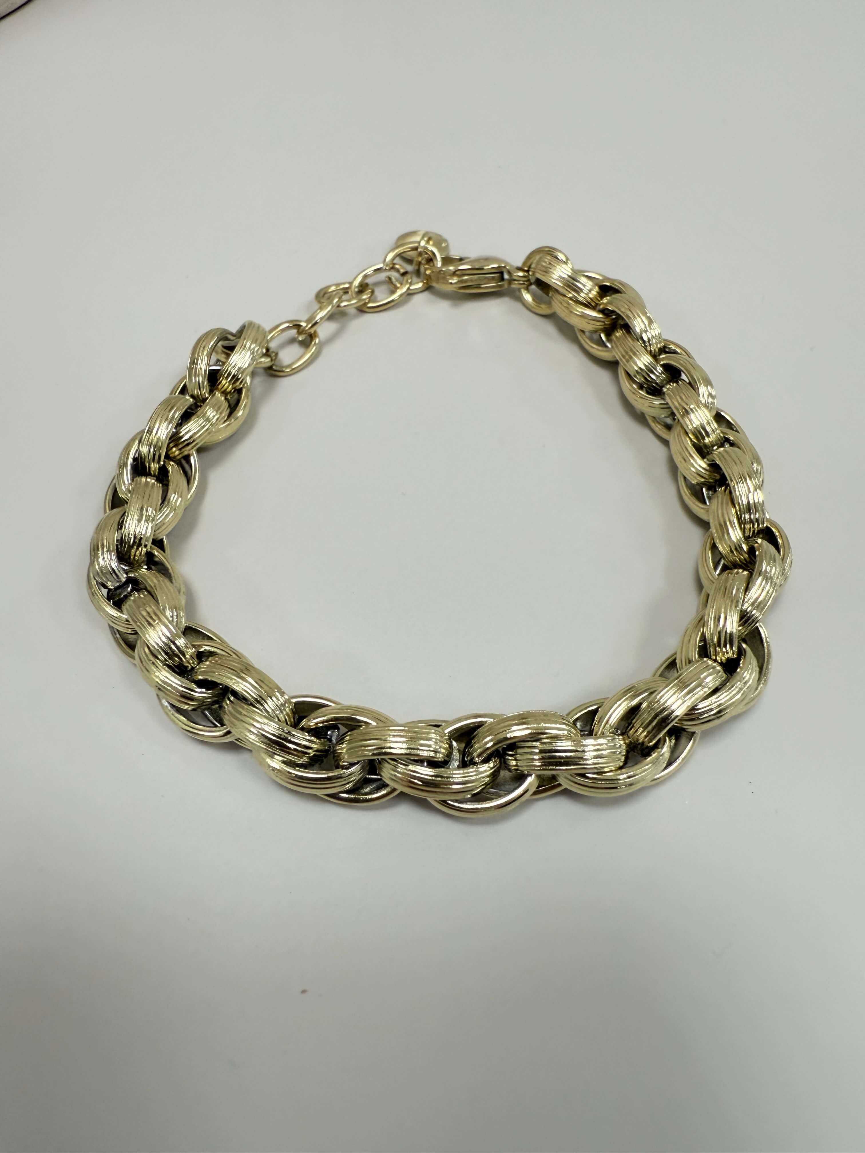 Bracelet torsadé