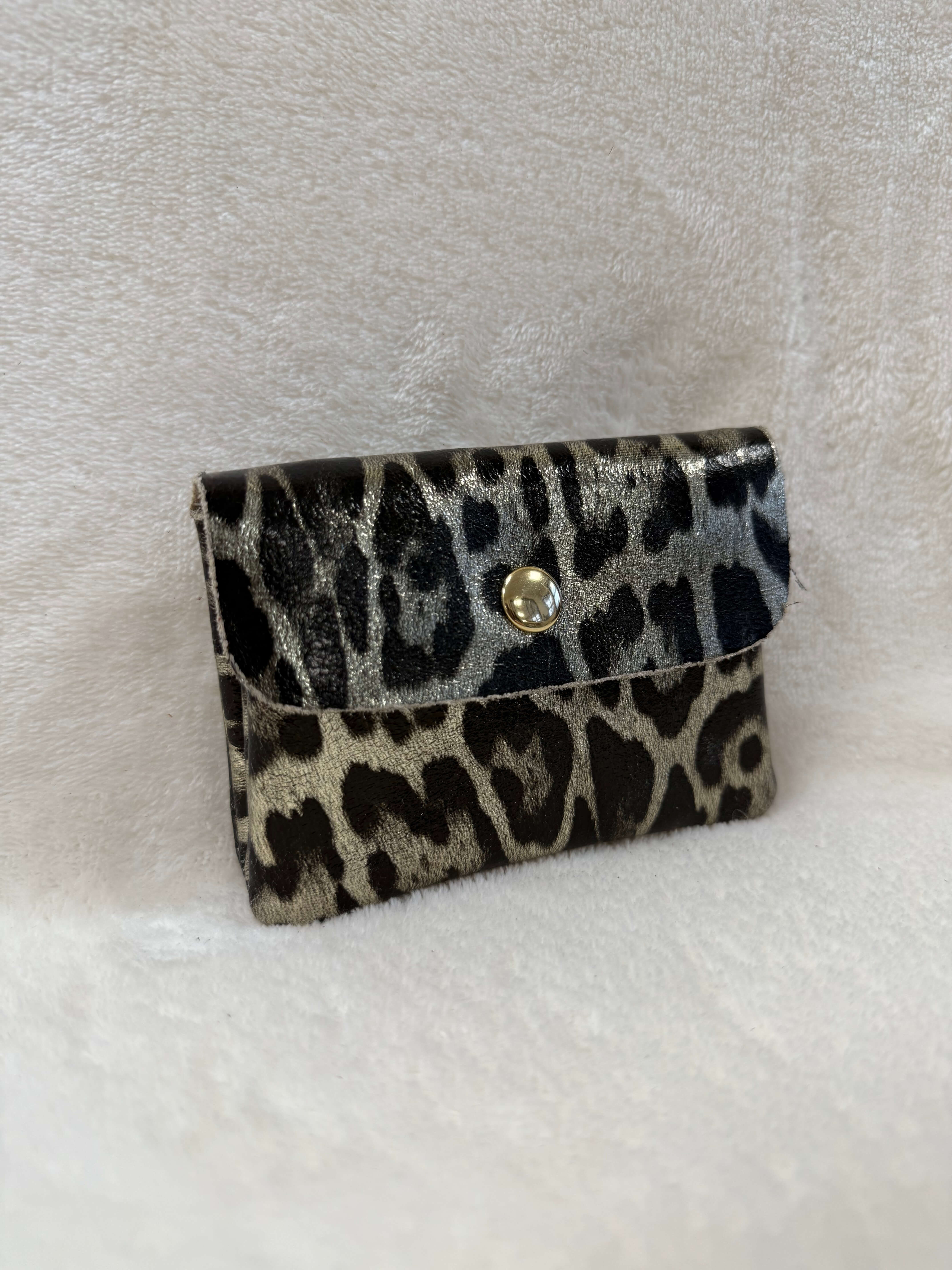 Porte monnaie en cuir léopard XS
